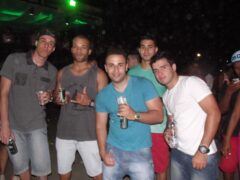Oktober 10 Anos